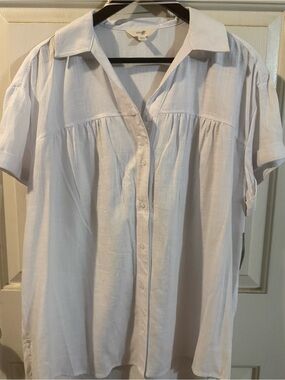 Terra & Sky White Short Sleeve Button-Up Blouse